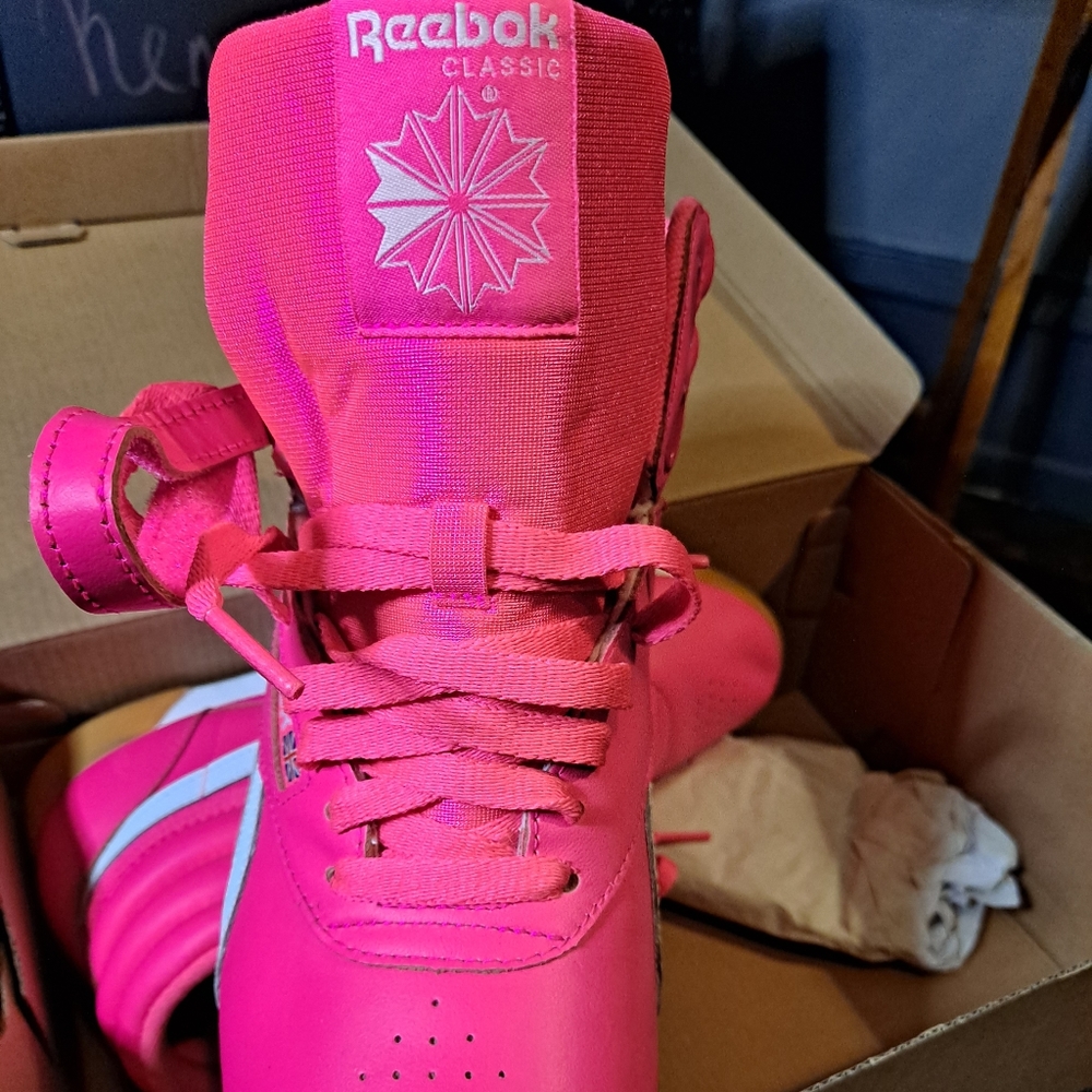 Retro hihhtop Reebok Classics